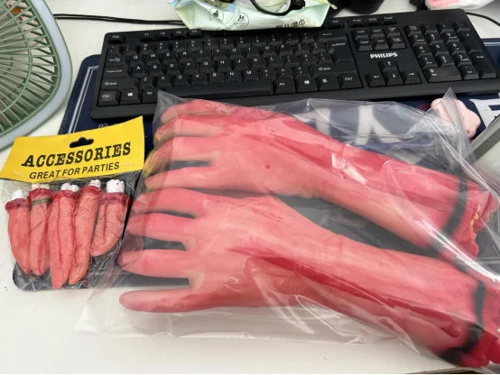 Fake Severed Hands Halloween Zombie Hand Severed Arm Props Broken Body Parts for Haunted House Halloween Decorations Tricky Toys